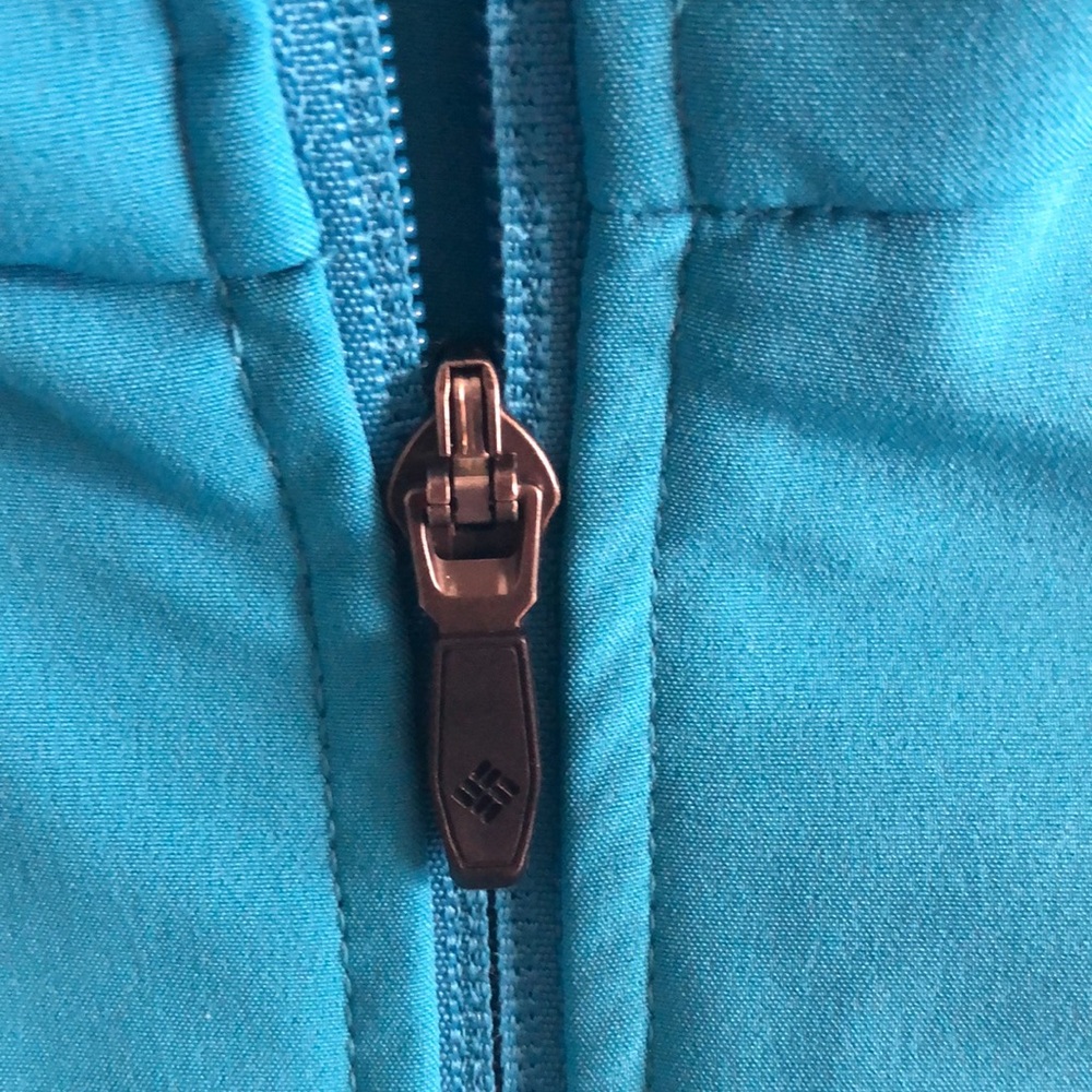 Like New Columbia Titanium Jacket L Women’s - Picture 10 of 11